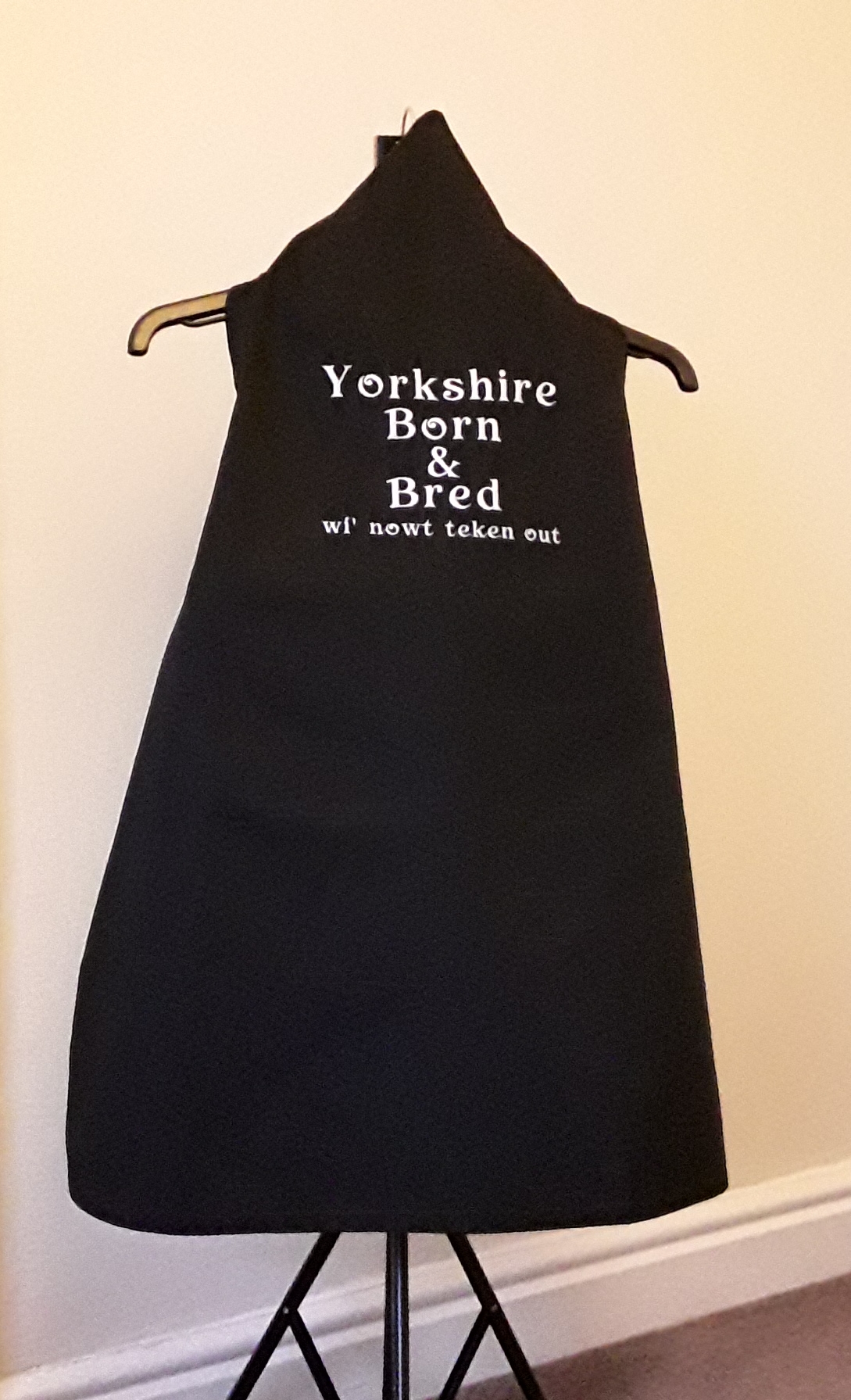 Yorkshire Apron 2 Yorkshire Apron - Image 2